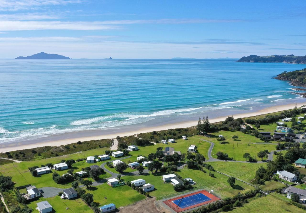 Camp Waipu Cove Hotel ภายนอก รูปภาพ