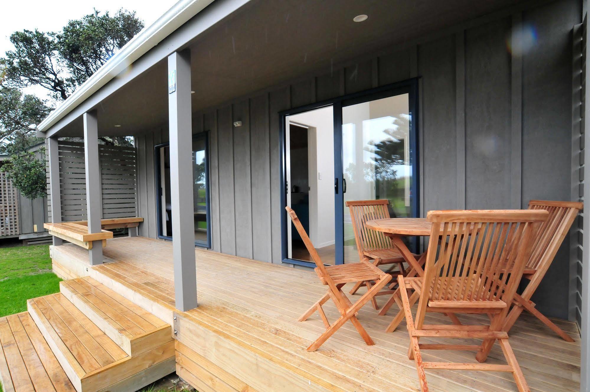Camp Waipu Cove Hotel ภายนอก รูปภาพ