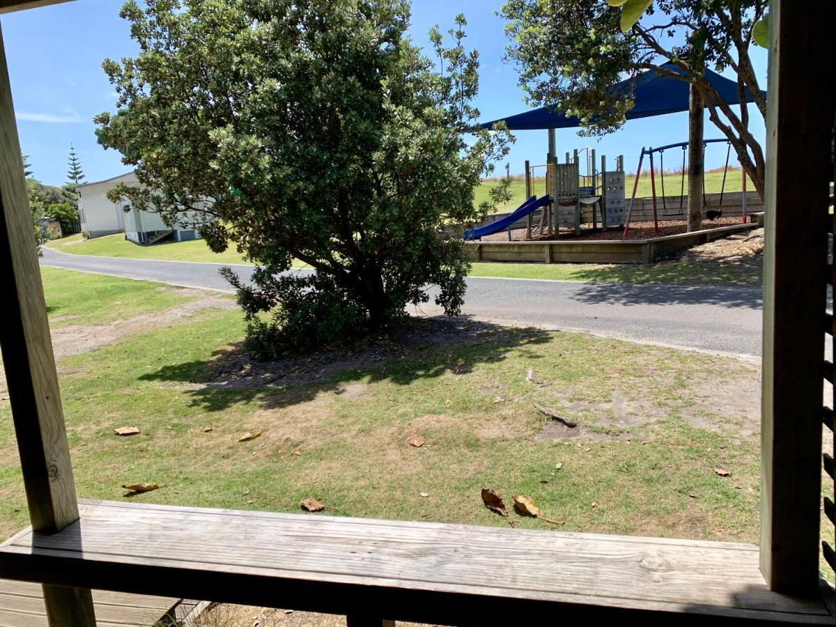 Camp Waipu Cove Hotel ภายนอก รูปภาพ
